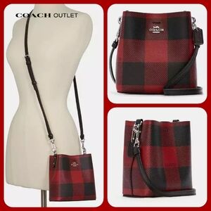 SOLD ELSEWHERE!! Coach Mini Town Bucket Bag DO NOT PURCHASE!!!